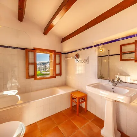 El Figueral By Vintage Travel