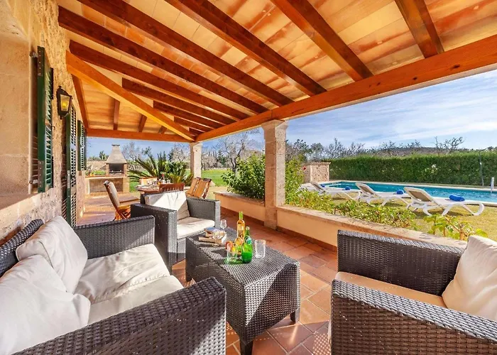 El Figueral By Vintage Travel *